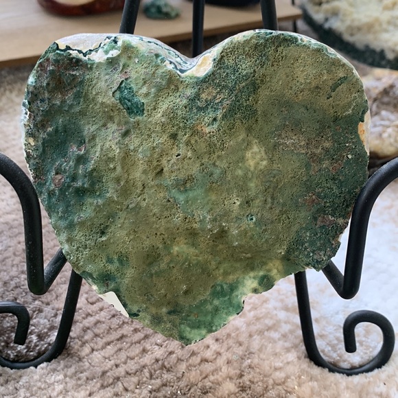 Amethyst flower heart - Picture 3 of 4